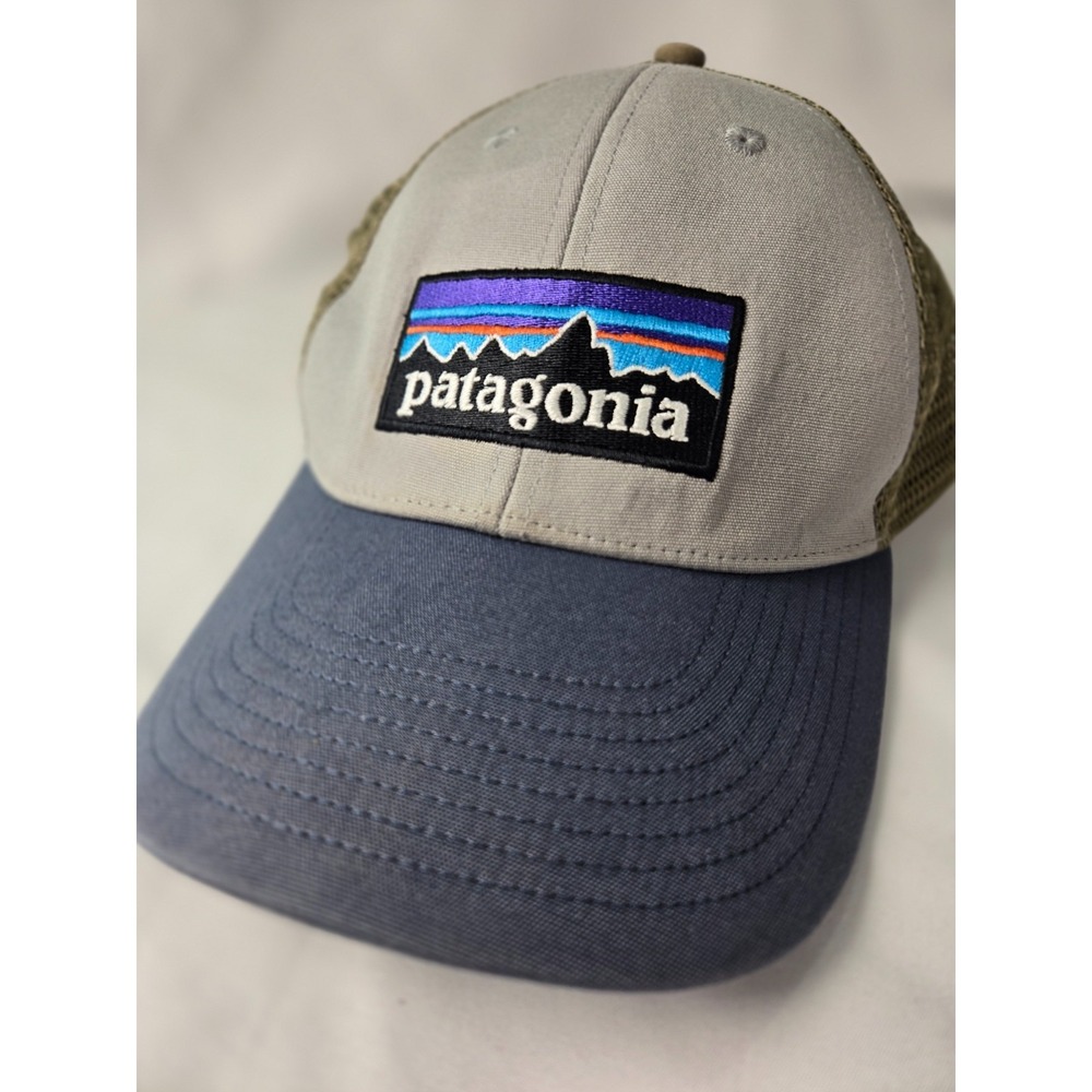 Patagonia P-6‎ Logo Trucker Hat Gray Blue Adjustable Snapback Mesh Cap